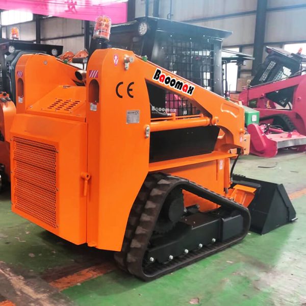 02 Baoomax track skid steer track mini loader with 4 in 1 bucket auger attachments