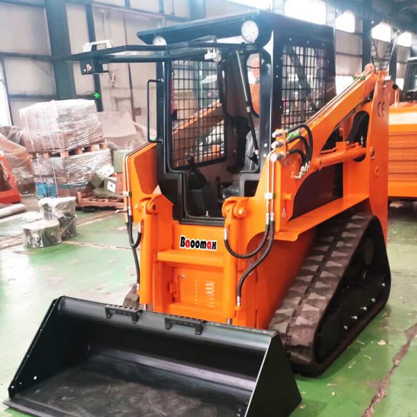 04 Baoomax track skid steer track mini loader with 4 in 1 bucket auger attachments
